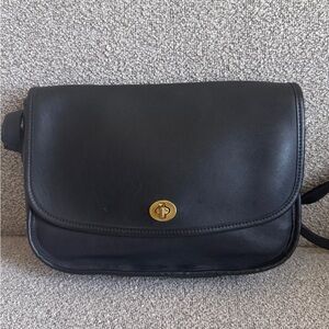 Vintage Coach City Bag, Black Leather Crossbody with Gold Turn Lock, Excellent